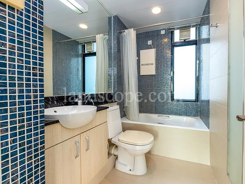 photo 13 — 37 Repulse Bay Road, Repulse Bay