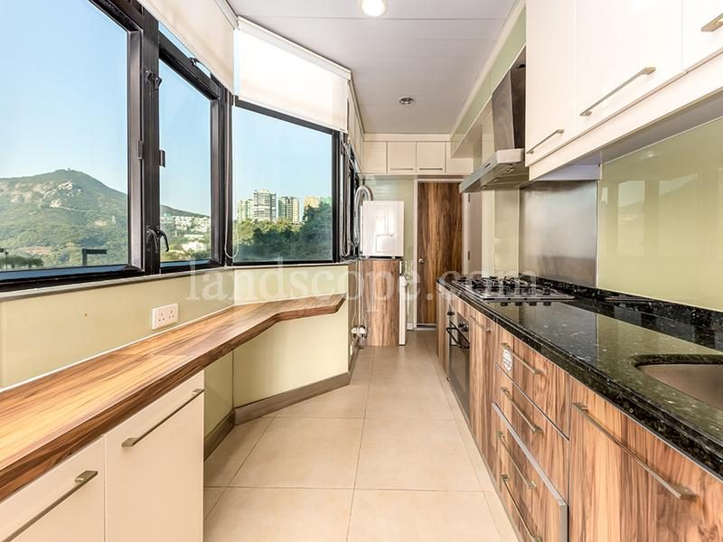 photo 14 — 37 Repulse Bay Road, Repulse Bay
