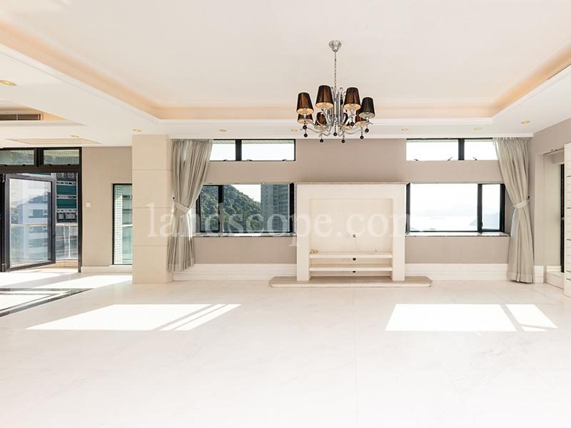 photo 3 — 37 Repulse Bay Road, Repulse Bay