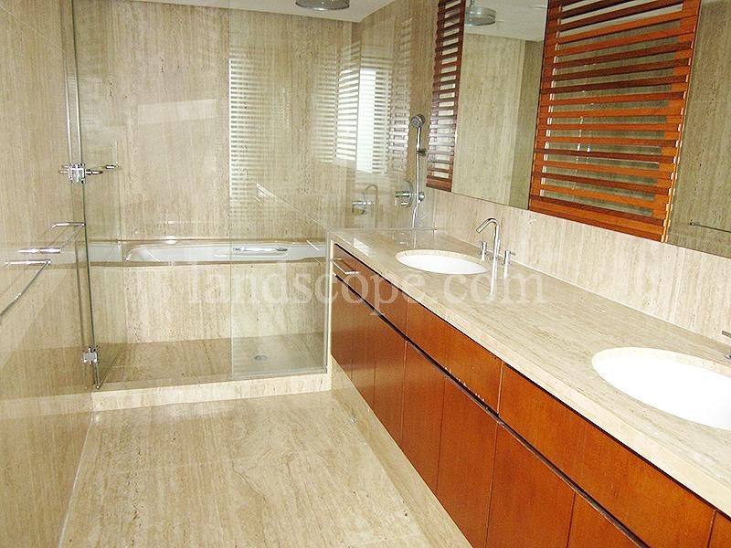 photo 6 — Garden Terrace 2 & 3, Midlevels Central