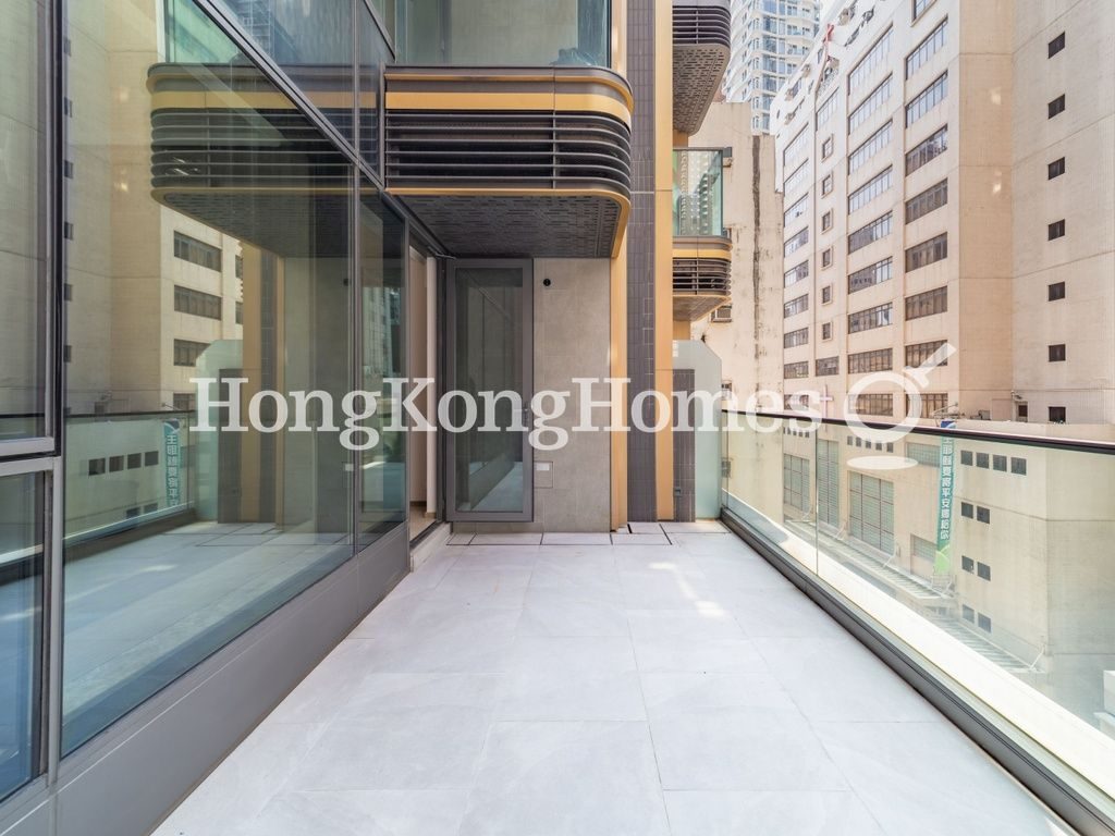 Terrace off Living and Dining Room — Caine Hill，西半山