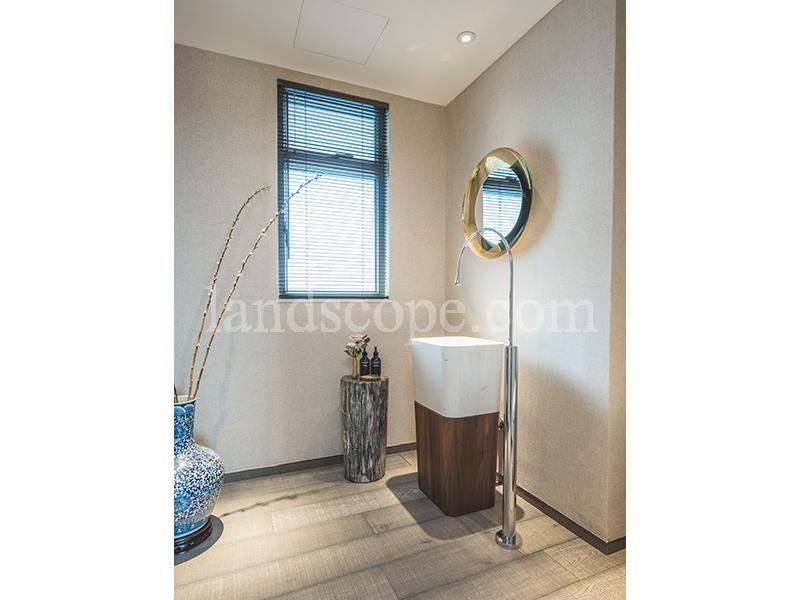 photo 12 — Regal Crest, Midlevels West