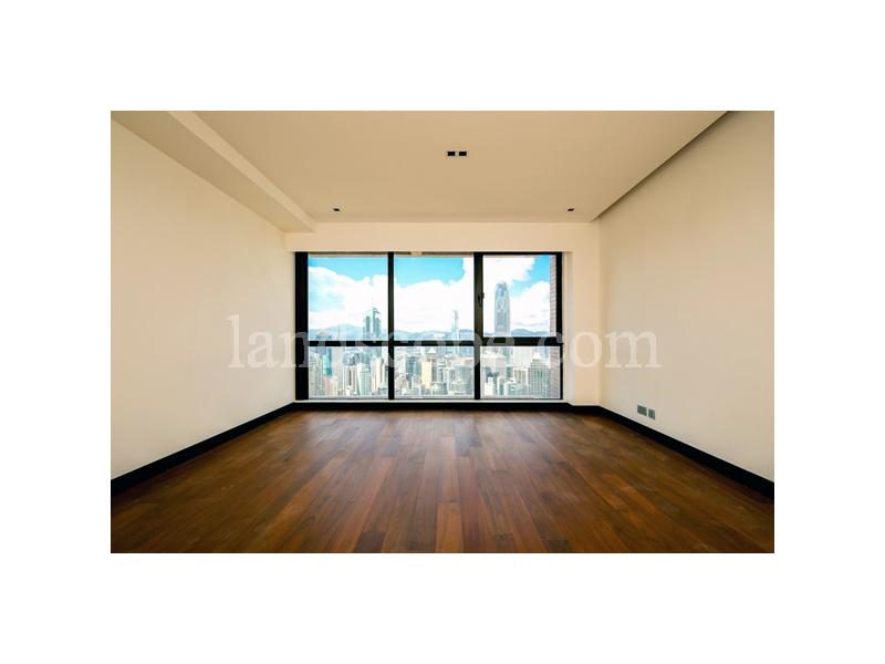 photo 11 — Estoril Court, Midlevels Central