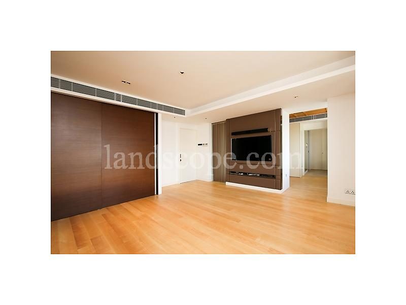 photo 5 — Estoril Court, Midlevels Central