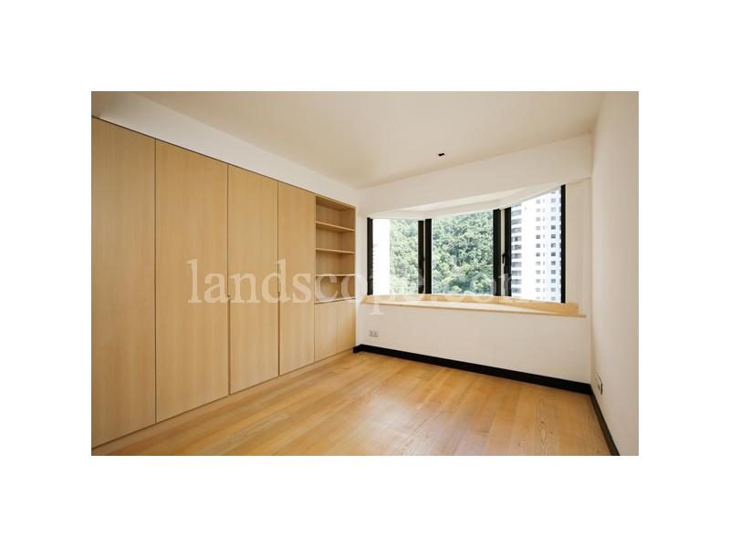 photo 10 — Estoril Court, Midlevels Central