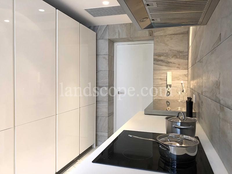 photo 6 — Clovelly Court, Midlevels Central