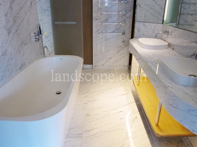 photo 2 — Argenta, Midlevels West