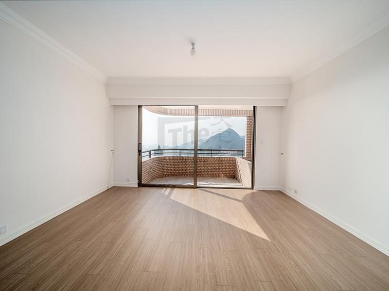 photo 3 — Hong Kong Parkview - Tower 15, Repulse Bay