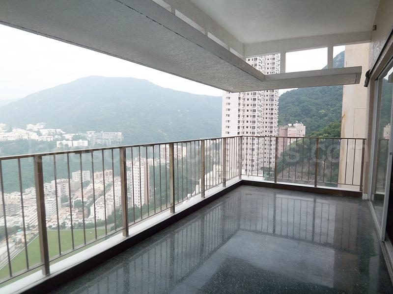 相片 2 — 黃泥涌峽道4B號 欣景台3房住宅單位，東半山