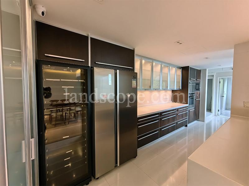photo 14 — Villa Verde, The Peak