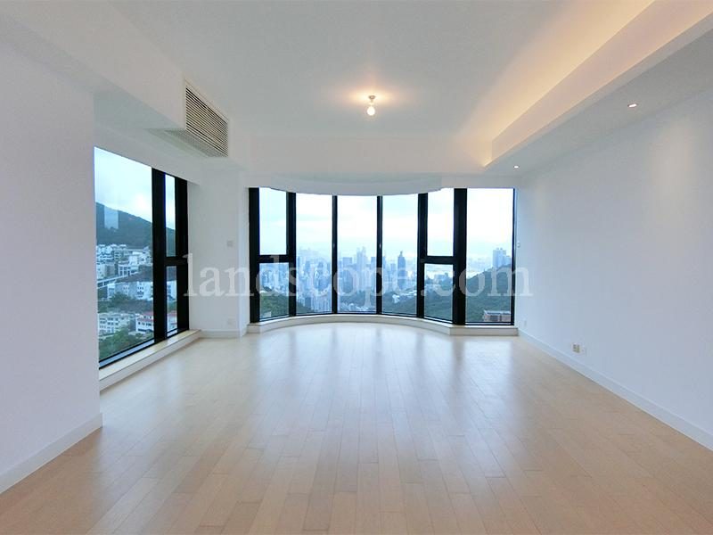 photo 2 — 3 Repulse Bay Road, Repulse Bay