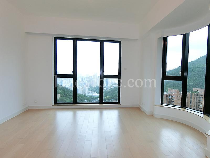 photo 4 — 3 Repulse Bay Road, Repulse Bay