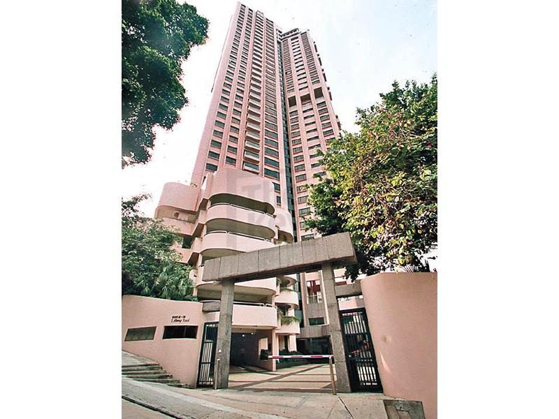 photo 3 — The Albany, Midlevels Central