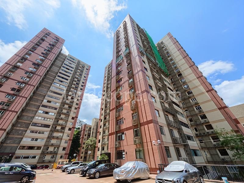 photo 3 — Fontana Gardens, Midlevels East