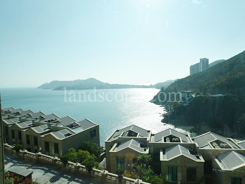 photo 2 — Le Palais, Tai Tam