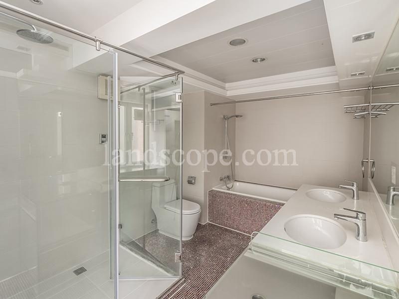 photo 4 — Estoril Court, Midlevels Central