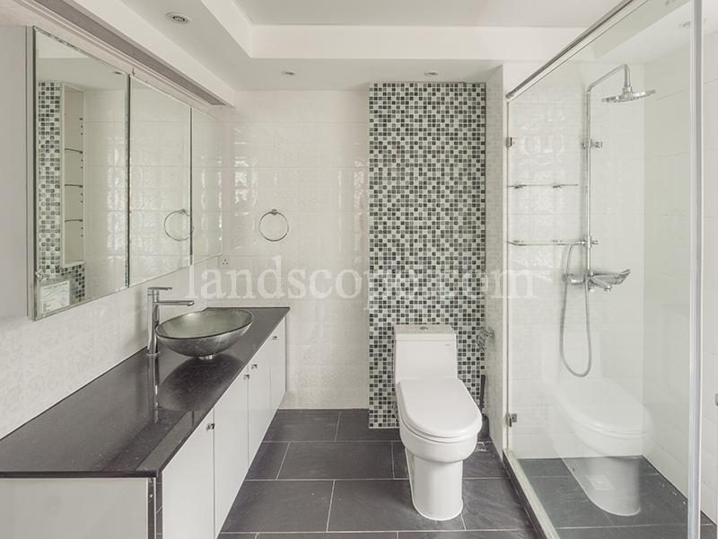 photo 6 — Estoril Court, Midlevels Central