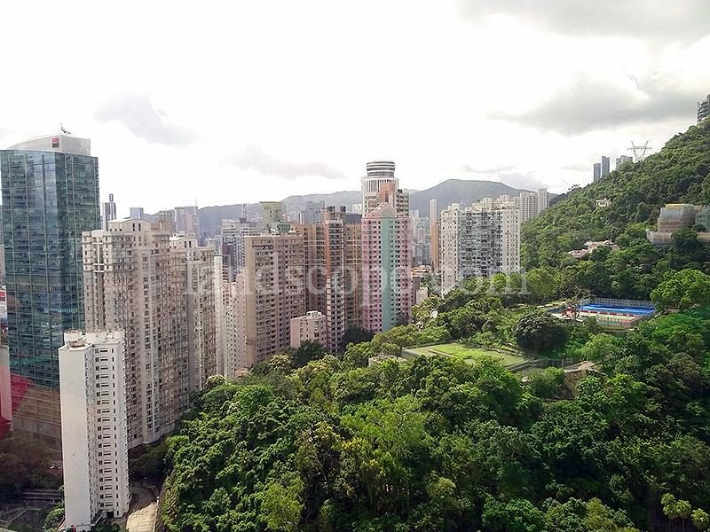 相片 2 — 御花園4房住宅單位，中半山