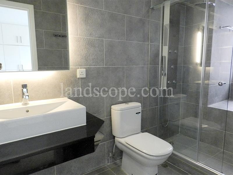 photo 4 — 1 Robinson Road, Midlevels West