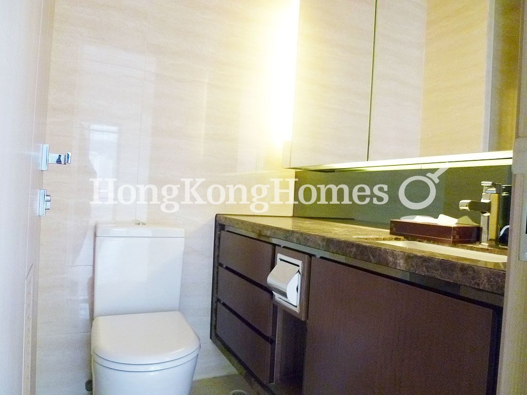 Guest Bathroom — 尚巒，銅鑼灣