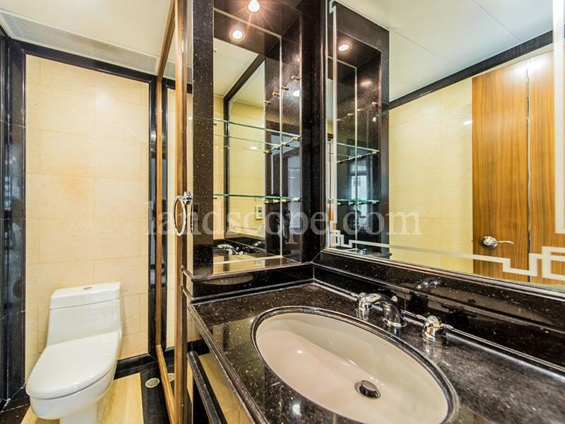 photo 12 — 8 Shiu Fai Terrace, Midlevels East