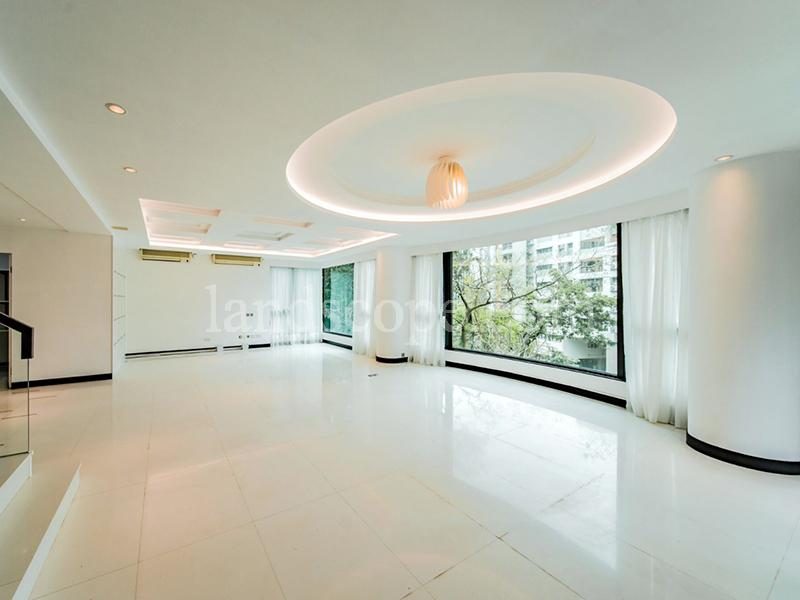 photo 4 — 8 Shiu Fai Terrace, Midlevels East