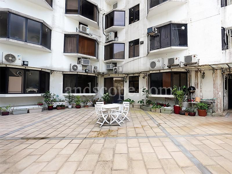 photo 2 — South Bay Towers, Repulse Bay