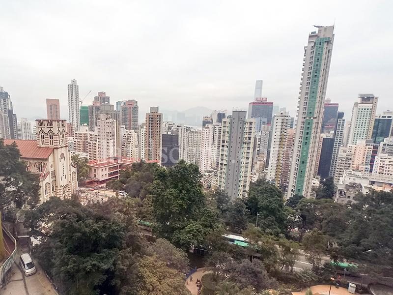 西摩道8號 香港花園3房住宅單位