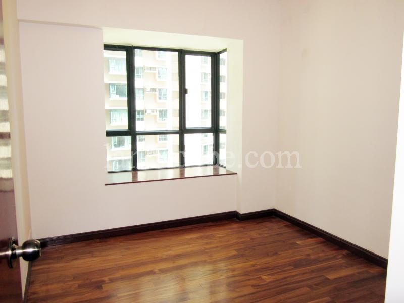 photo 4 — Dynasty Court, Midlevels Central
