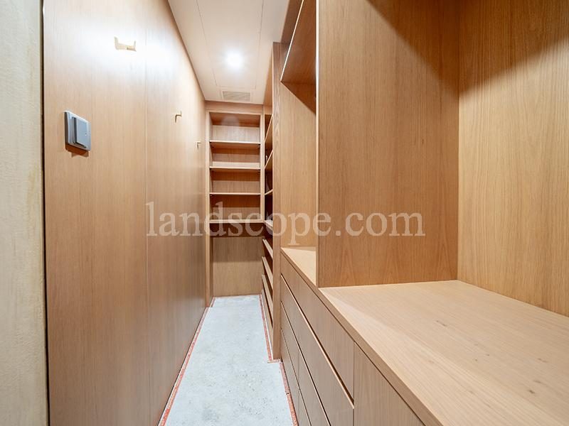 photo 9 — Bowen Place, Midlevels Central
