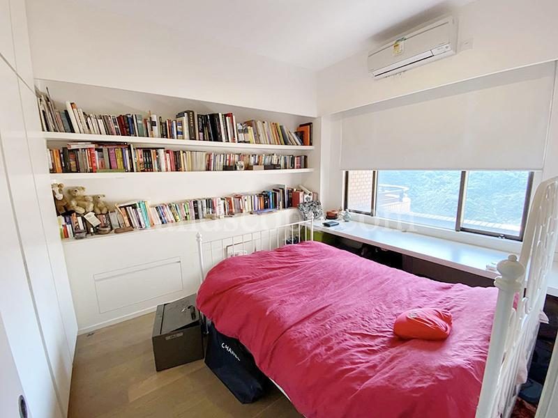 photo 4 — Hong Kong Parkview - Tower 8, Repulse Bay