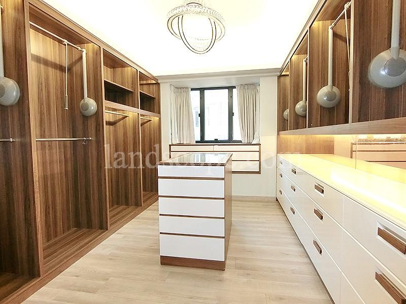 photo 5 — Clovelly Court, Midlevels Central