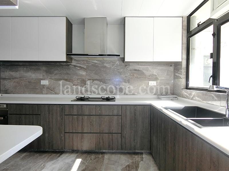 photo 9 — Clovelly Court, Midlevels Central