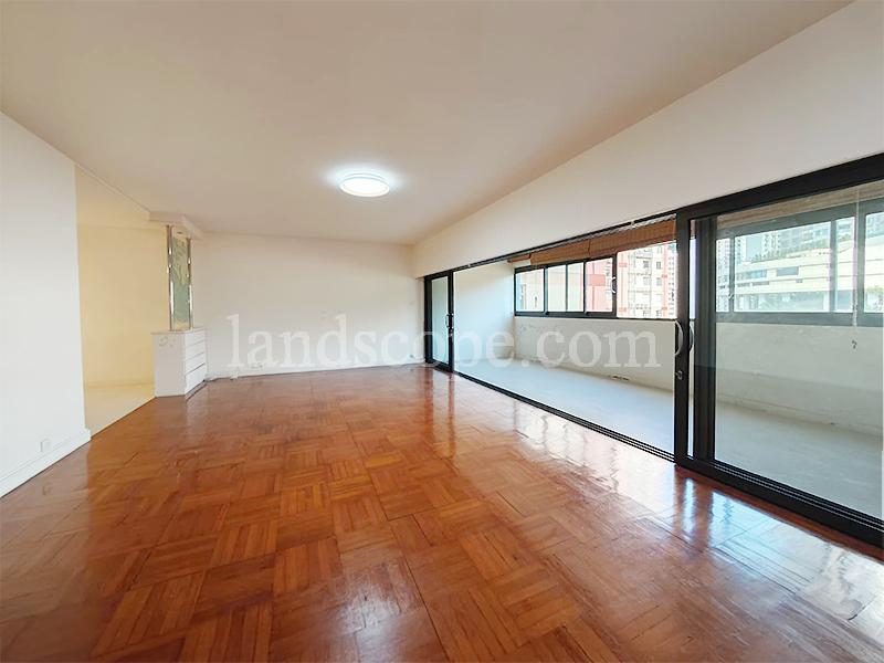 photo 3 — Fontana Gardens, Midlevels East