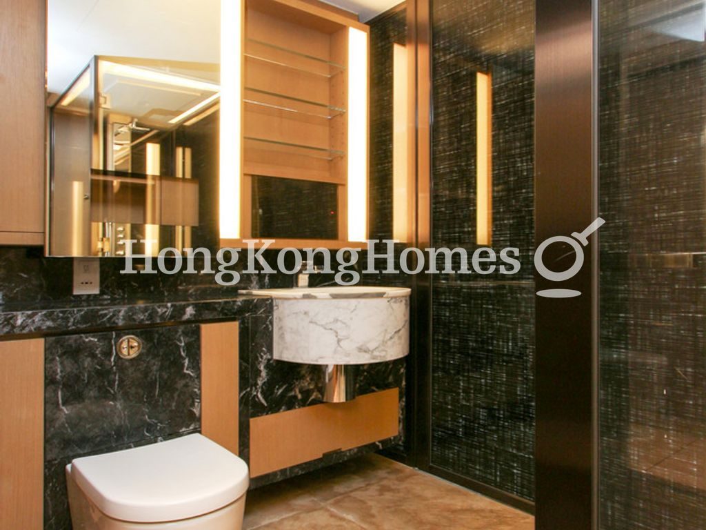Master Bathroom — 瑧環，西半山