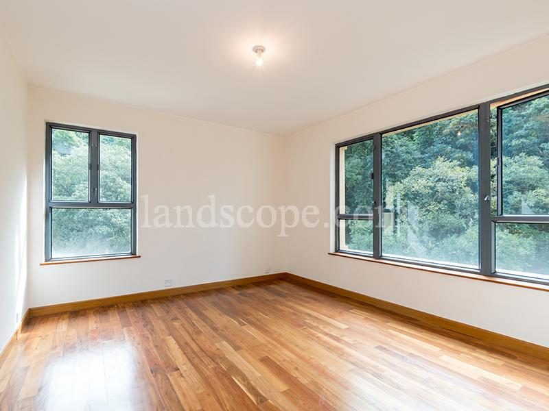 photo 5 — Haddon Court, Midlevels West