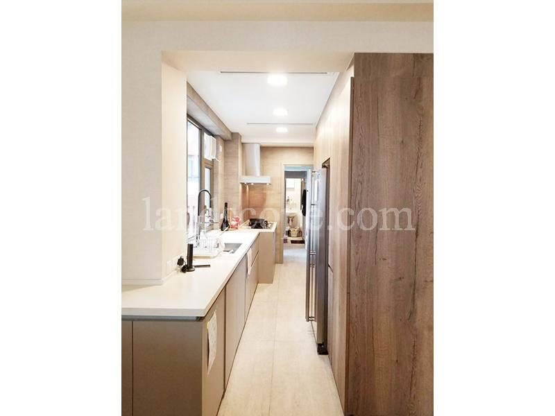 photo 5 — Chenyu Court, Midlevels Central