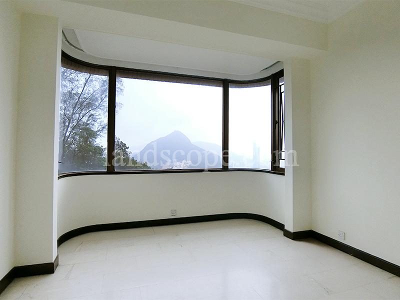 photo 2 — Hong Kong Parkview - Tower 14, Repulse Bay