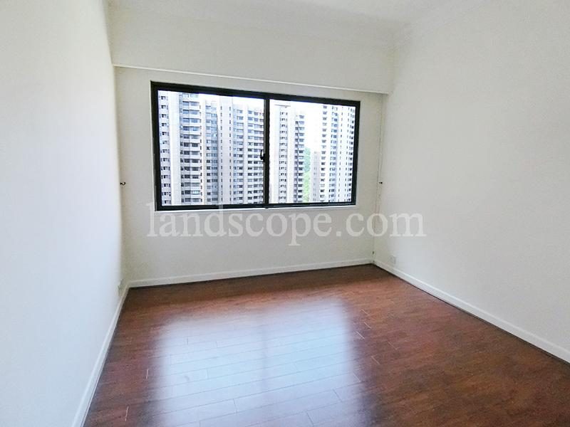 photo 5 — Hong Kong Parkview - Tower 4, Repulse Bay