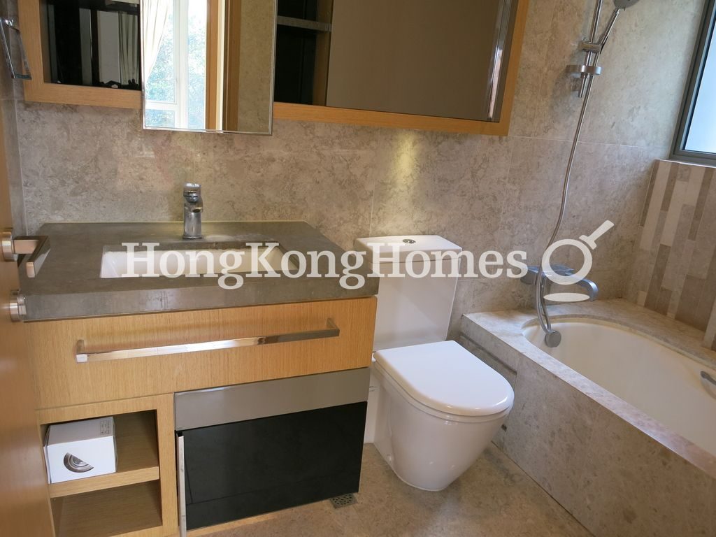 Guest Bathroom — 形品，北角