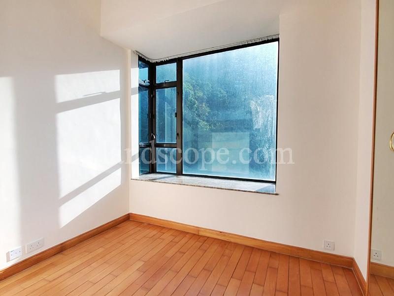 photo 9 — Fairlane Tower, Midlevels Central