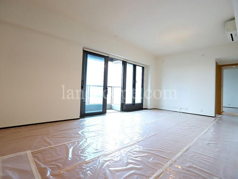 photo 2 — Arezzo, Midlevels West