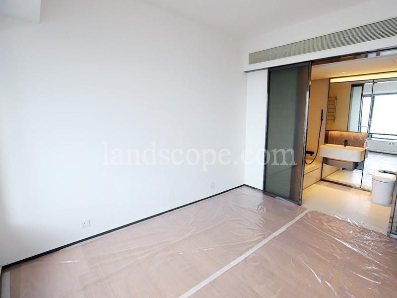 photo 4 — Arezzo, Midlevels West