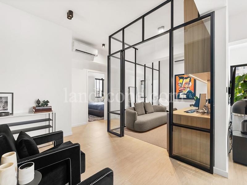photo 8 — Manly Mansion, Midlevels West