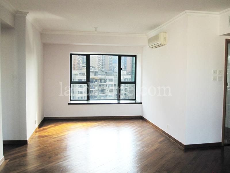 photo 3 — 80 Robinson Road, Midlevels West