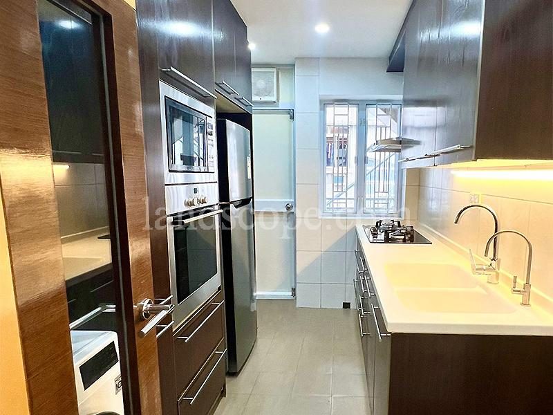 photo 11 — Happy Mansion, Midlevels Central