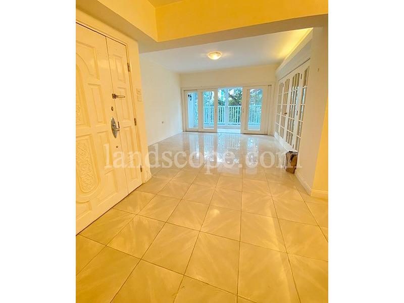 photo 3 — Skyline Mansion, Midlevels West