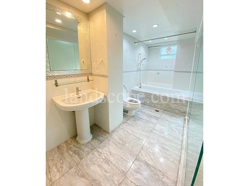 photo 6 — Skyline Mansion, Midlevels West
