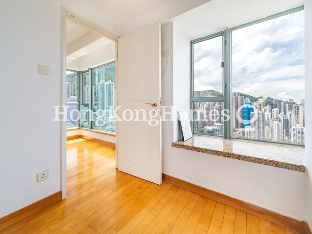 Master Bedroom — Queen's Terrace - Tower 01, Sheung Wan