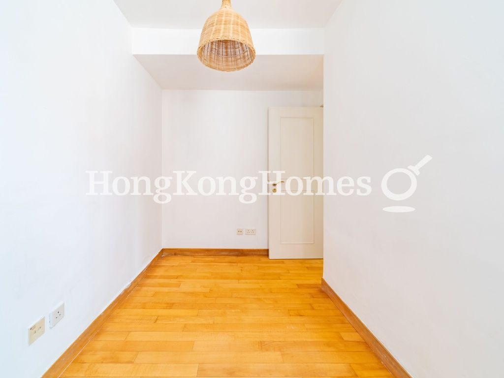 Second Bedroom — Queen's Terrace - Tower 01, Sheung Wan
